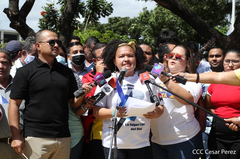 periodistas